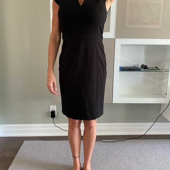 Little Black Dress size 8 (French Connection) - Picture 7 of 7